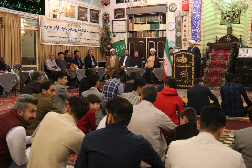تصاویر/ مراسم اختتامیه بیستمین دوره مسابقات قرآنی داش مسجد ارومیه